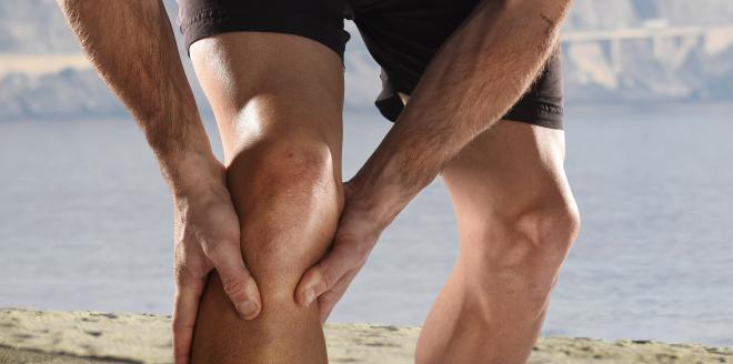 Knie- und Wadenschmerzen