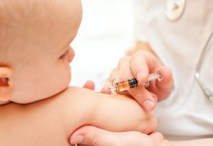 Schmerzen nach einer Impfung beim Baby