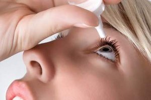 Augentropfen Thrombose im Auge