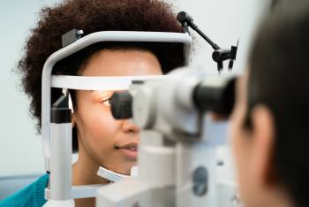 Schwindel und Augen Diagnose Schwindel und Augenuntersuchung