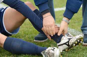 Schmerzen beim Fußballspielen