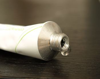 Murmeltierfett Eine Tube Murmeltiersalbe