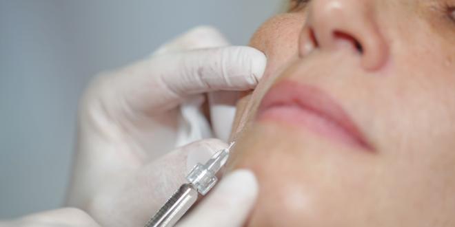 Lippen aufspritzen