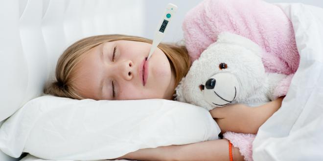 Erkältung und Grippe im Kindesalter Erkältung bei einem Mädchen