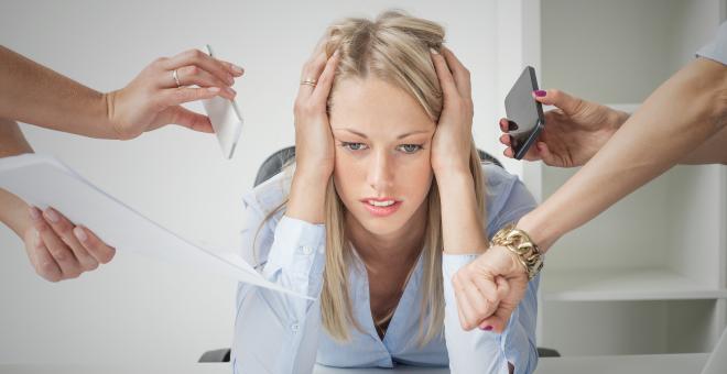 Chronischer Stress kann viele verschiedene Symptome zeigen.