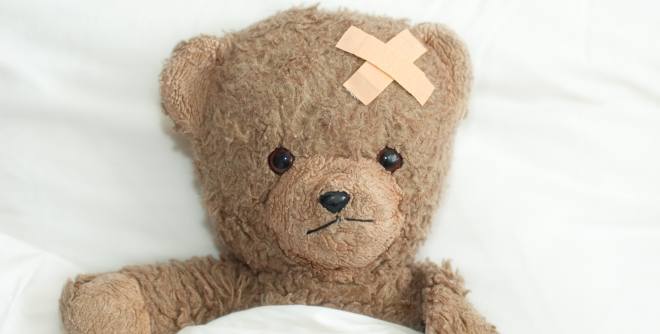 Vor allem bakterielle Erreger verursachen eine Omphalitis.
