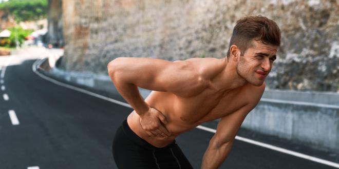 Muskelfaserriss am Bauch beim Sport Muskelfaserriss am Bauch durch Sport