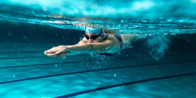 Physikalische Gesetzmäßigkeiten im Schwimmsport